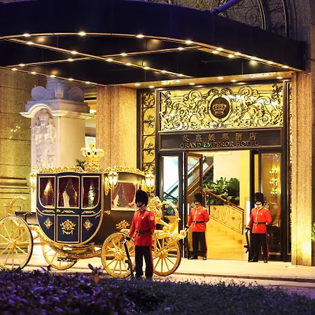 Grand Emperor Hotel-3